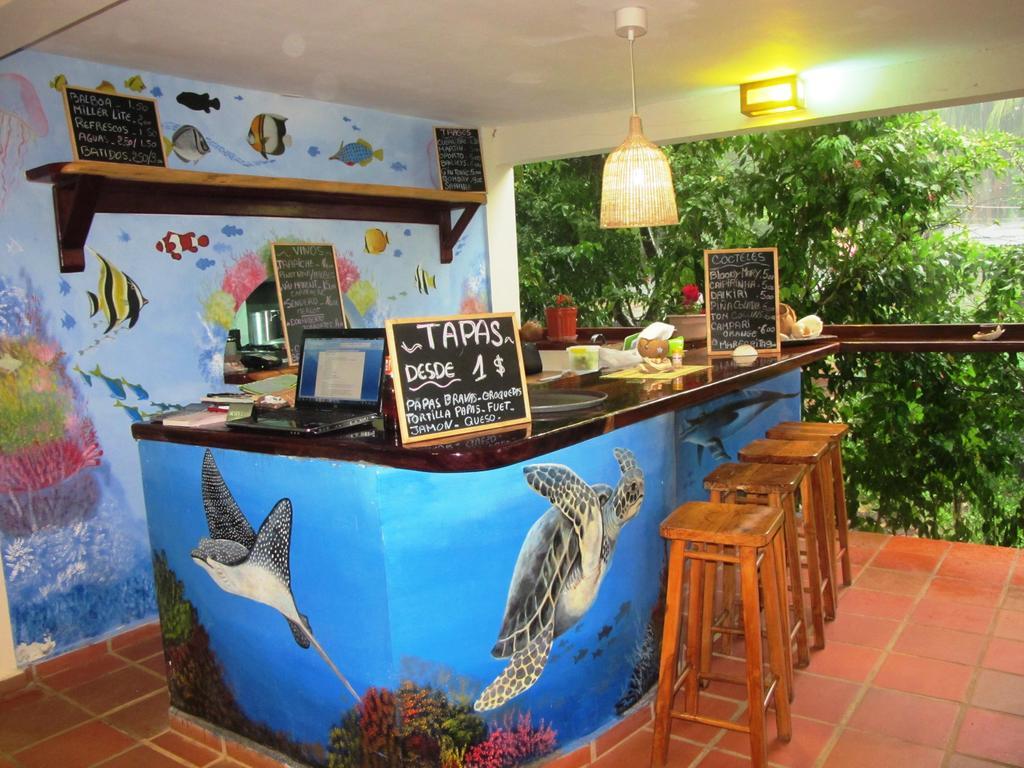 Hotel Iguanito Санта Каталина Екстериор снимка
